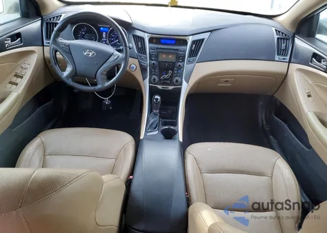 2012 Hyundai Sonata Hybrid z USA, uszkodzony, nr VIN KMHEC4A42CA055128